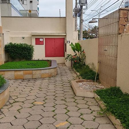 Apart. Martim De Sa - Pe Na Areia Caraguatatuba Exterior foto